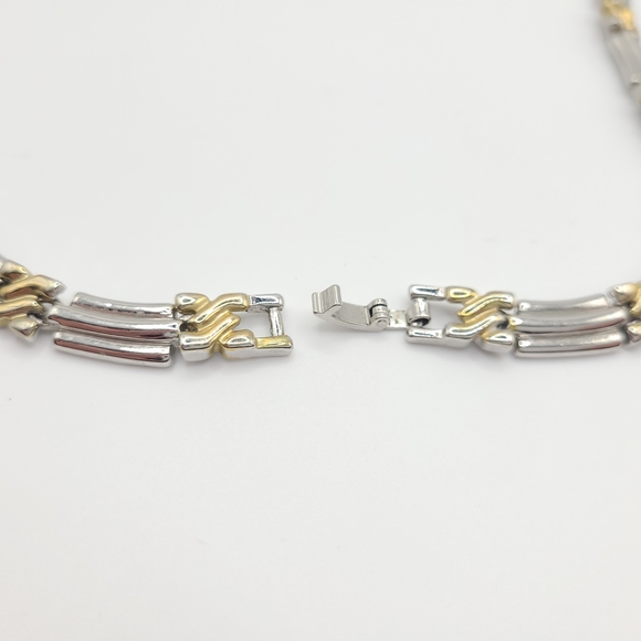 Silver and Gold Vintage Unisex Necklace ☀️ 3/$40 - Picture 6 of 6